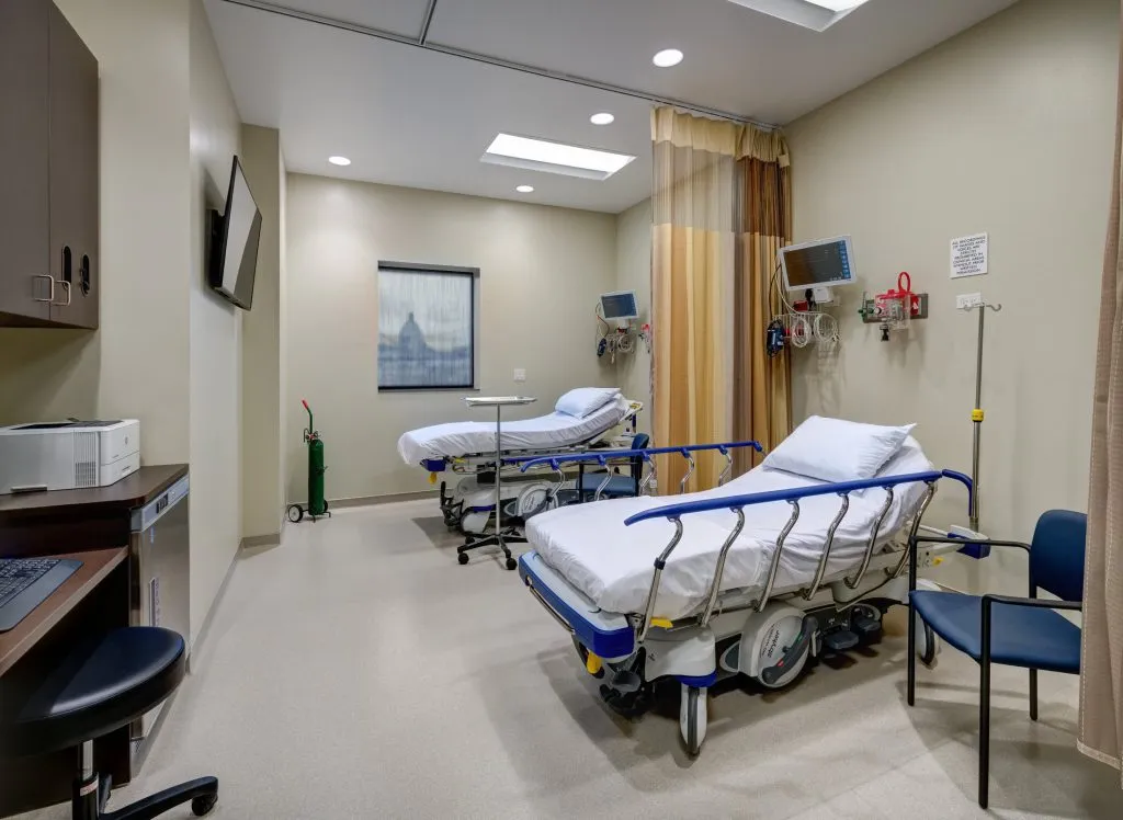 Chicago Surgical Specialists patient beds